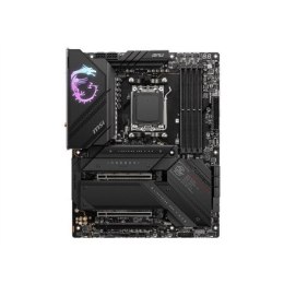 MSI | MPG X670E CARBON WIFI | Gniazdo procesora Socket AM5 | Rodzaj chipsetu AMD X670 | Technologia obsługiwanej pamięci RAM DDR