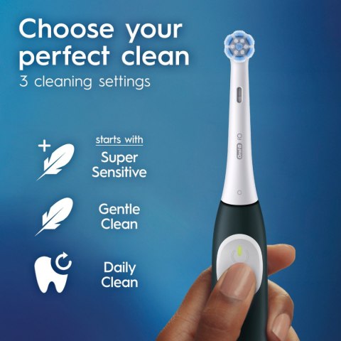 Oral-B iO2 Electric Toothbrush with Pressure sensor, Forest Green Oral-B iO2 Electric Toothbrush with Pressure sensor, Forest Green