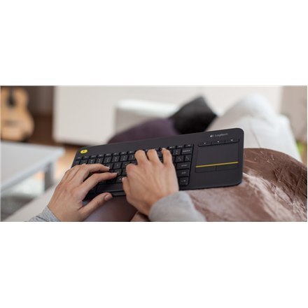 Logitech | K400 Plus | Klawiatura z gładzikiem | Bezprzewodowa | NL | Czarna | Port USB | 380 g Logitech | K400 Plus | Klawiatura z gładzikiem | Bezprzewodowa | NL | Czarna | Port USB | 380 g