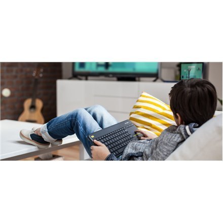 Logitech | K400 Plus | Klawiatura z gładzikiem | Bezprzewodowa | NL | Czarna | Port USB | 380 g Logitech | K400 Plus | Klawiatura z gładzikiem | Bezprzewodowa | NL | Czarna | Port USB | 380 g