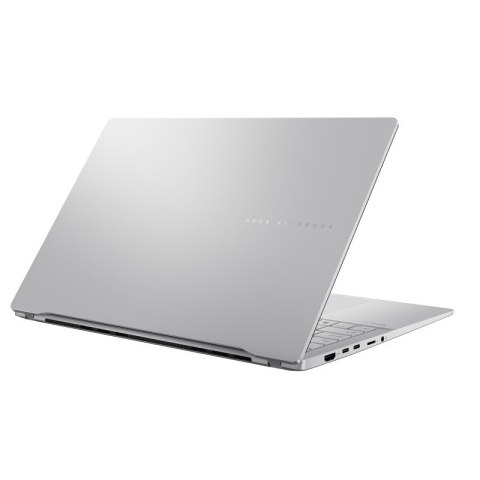 Asus Vivobook S 15 OLED S5507QA-MA001W | Chłodny srebrny | 15,6 " | OLED | 3K | 2880 x 1620 pikseli | Błyszczący | Snapdragon X Asus Vivobook S 15 OLED S5507QA-MA001W | Chłodny srebrny | 15,6 " | OLED | 3K | 2880 x 1620 pikseli | Błyszczący | Snapdragon X
