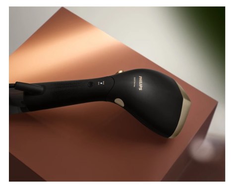 Philips Steamer | STH7060/80 | Handheld | 1500 W | 0.1/0.2 L | 28 g/min | Black