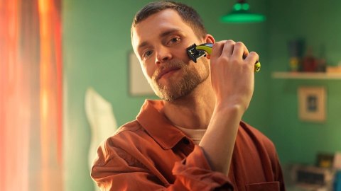 Golarka Philips | QP2724/10 OneBlade | Czas pracy (maks.) 45 min | Na mokro i sucho | NiMH | Czarny/Limonka Golarka Philips | QP2724/10 OneBlade | Czas pracy (maks.) 45 min | Na mokro i sucho | NiMH | Czarny/Limonka