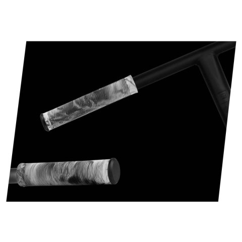 Gripy uchwyty do hulajnogi czarno - białe 160 mm G3 2 szt Gripy uchwyty do hulajnogi czarno - białe 160 mm G3 2 szt