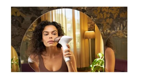 Philips | IPL Hair remover with SenseIQ | BRI973/00 | Bulb lifetime (flashes) 450.000 | Number of power levels 5 | White/Rose Go Philips | IPL Hair remover with SenseIQ | BRI973/00 | Bulb lifetime (flashes) 450.000 | Number of power levels 5 | White/Rose Go