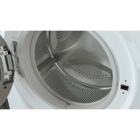Pralka Whirlpool | WRBSB 6249 W EU | Klasa efektywności energetycznej C | Ładowana od frontu | Pojemność prania 6 kg | 1200 obr/ Pralka Whirlpool | WRBSB 6249 W EU | Klasa efektywności energetycznej C | Ładowana od frontu | Pojemność prania 6 kg | 1200 obr/