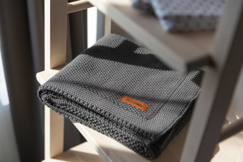 KOC DZIERGANY BAWEŁNA GRAFITOWY 100 X 80