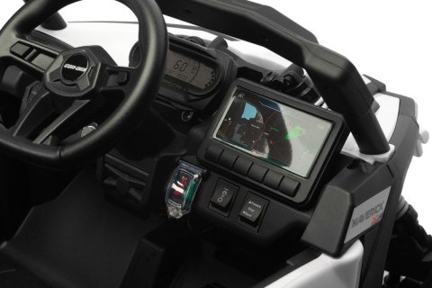 POJAZD AKUMULATOROWY MAVERICK WHITE