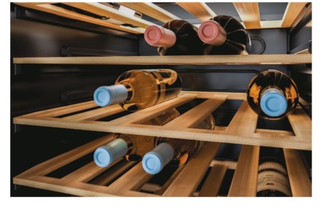 Candy | Chłodziarka do wina | CWC 154 EEL/NF | Klasa efektywności energetycznej G | Wolnostojąca | Pojemność butelek 41 | Czarna