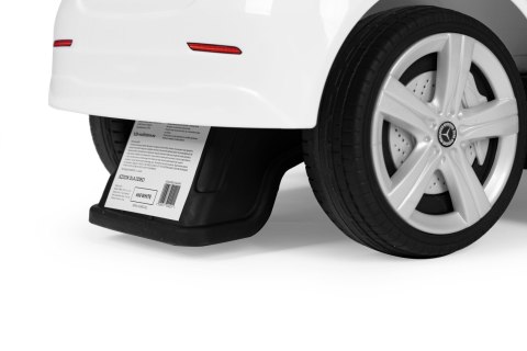 Jeździk pchacz autko Mercedes C CLASS interaktywna kierownica prowadnik biały Jeździk pchacz autko Mercedes C CLASS interaktywna kierownica prowadnik biały