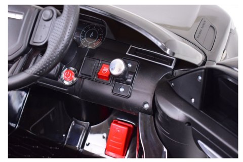 AUTO NA AKUMULATOR LAND ROVER VELAR, MIĘKKIE SIEDZENIE, MIĘKKIE KOŁA/QY2088 AUTO NA AKUMULATOR LAND ROVER VELAR, MIĘKKIE SIEDZENIE, MIĘKKIE KOŁA/QY2088