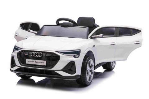AUTO NA AKUMULATOR AUDI E-TRON SPORTBACK NAJLEPSZA WERSJA/QLS6688 AUTO NA AKUMULATOR AUDI E-TRON SPORTBACK NAJLEPSZA WERSJA/QLS6688