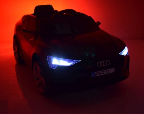 AUTO NA AKUMULATOR AUDI E-TRON SPORTBACK NAJLEPSZA WERSJA/QLS6688 AUTO NA AKUMULATOR AUDI E-TRON SPORTBACK NAJLEPSZA WERSJA/QLS6688