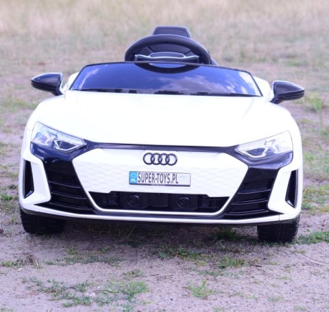 AUTO NA AKUMULATOR AUDI RS E-TRON GT , MIĘKKIE KOŁA, MIEKKIE SIEDZENIE, SUPER JAKOSĆ/QLS6888 AUTO NA AKUMULATOR AUDI RS E-TRON GT , MIĘKKIE KOŁA, MIEKKIE SIEDZENIE, SUPER JAKOSĆ/QLS6888