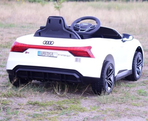AUTO NA AKUMULATOR AUDI RS E-TRON GT , MIĘKKIE KOŁA, MIEKKIE SIEDZENIE, SUPER JAKOSĆ/QLS6888 AUTO NA AKUMULATOR AUDI RS E-TRON GT , MIĘKKIE KOŁA, MIEKKIE SIEDZENIE, SUPER JAKOSĆ/QLS6888