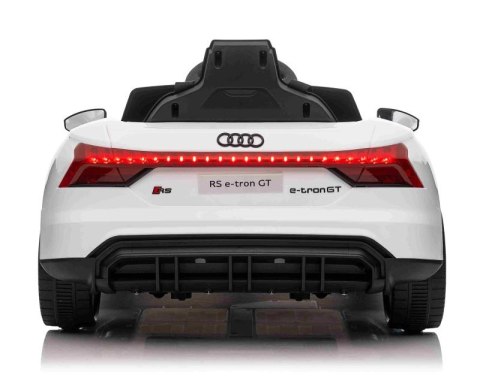AUTO NA AKUMULATOR AUDI RS E-TRON GT , MIĘKKIE KOŁA, MIEKKIE SIEDZENIE, SUPER JAKOSĆ/QLS6888 AUTO NA AKUMULATOR AUDI RS E-TRON GT , MIĘKKIE KOŁA, MIEKKIE SIEDZENIE, SUPER JAKOSĆ/QLS6888