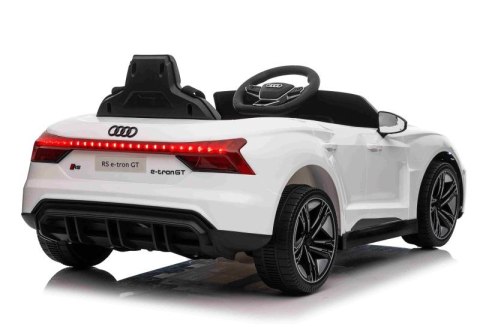 AUTO NA AKUMULATOR AUDI RS E-TRON GT , MIĘKKIE KOŁA, MIEKKIE SIEDZENIE, SUPER JAKOSĆ/QLS6888 AUTO NA AKUMULATOR AUDI RS E-TRON GT , MIĘKKIE KOŁA, MIEKKIE SIEDZENIE, SUPER JAKOSĆ/QLS6888