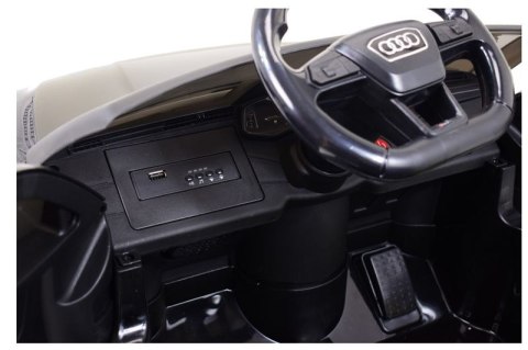 ORYGINALNE AUDI RS 6 ELECTRIC W PEŁNEJ WESJI/ BRD-2118 ORYGINALNE AUDI RS 6 ELECTRIC W PEŁNEJ WESJI/ BRD-2118