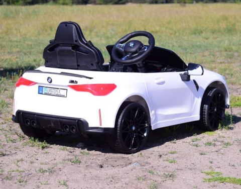 ORYGINALNE BMW M4, MIĘKKIE KOŁA, MIĘKKIE SIEDZENIE,FULL OPCJA/SX2418 ORYGINALNE BMW M4, MIĘKKIE KOŁA, MIĘKKIE SIEDZENIE,FULL OPCJA/SX2418