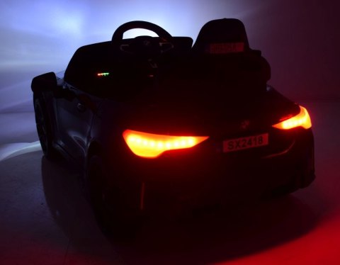 ORYGINALNE BMW M4, MIĘKKIE KOŁA, MIĘKKIE SIEDZENIE,FULL OPCJA/SX2418 ORYGINALNE BMW M4, MIĘKKIE KOŁA, MIĘKKIE SIEDZENIE,FULL OPCJA/SX2418