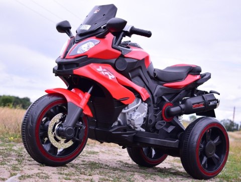 DUŻY MOTOR ŚCIGACZ STRONG 2 EXCLUSIVE, ŚWIECĄCE KOŁA/HLX2018 DUŻY MOTOR ŚCIGACZ STRONG 2 EXCLUSIVE, ŚWIECĄCE KOŁA/HLX2018