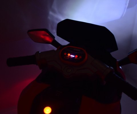 DUŻY MOTOR ŚCIGACZ STRONG 2 EXCLUSIVE, ŚWIECĄCE KOŁA/HLX2018 DUŻY MOTOR ŚCIGACZ STRONG 2 EXCLUSIVE, ŚWIECĄCE KOŁA/HLX2018