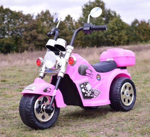 PIERWSZY MOTOR CHOPPER NA AKUMULATOR Z KUFERKIEM/LL777-1 PIERWSZY MOTOR CHOPPER NA AKUMULATOR Z KUFERKIEM/LL777-1