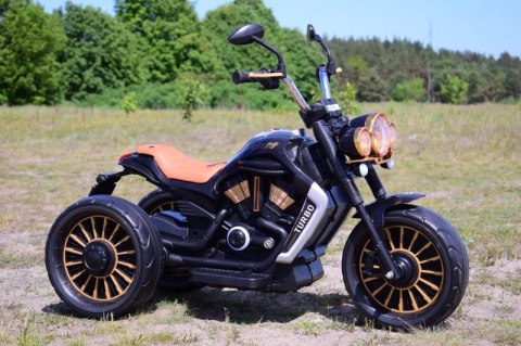 WIELKI MOTOR CHOPPER, MIĘKKIE KOŁA, MIĘKKIE SIEDZENIE/BDL1388 WIELKI MOTOR CHOPPER, MIĘKKIE KOŁA, MIĘKKIE SIEDZENIE/BDL1388