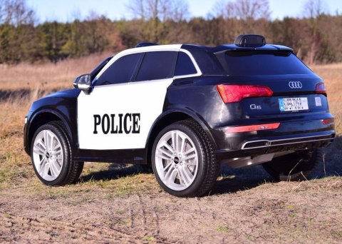 AUDI Q5 POLICJA , MIĘKKIE KOŁA, MIĘKKIE SIEDZENIE, RADIO FM, BLUETOOTH - PEŁNA OPCJA/S305 AUDI Q5 POLICJA , MIĘKKIE KOŁA, MIĘKKIE SIEDZENIE, RADIO FM, BLUETOOTH - PEŁNA OPCJA/S305