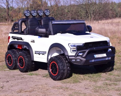 MEGA JEEP WORKS SIX 4X4, 2 X 12V MĘKKIE KOŁA, MIĘKKIE SIEDZENIE/JC003 MEGA JEEP WORKS SIX 4X4, 2 X 12V MĘKKIE KOŁA, MIĘKKIE SIEDZENIE/JC003