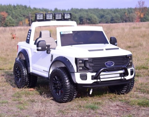 AUTO NA AKUMULATOR ORYGINALNY FORD SUPER DUTY 4X4, WALIZKA, KLIMA, PRZESUWANE SIEDZENIE/SX2088 AUTO NA AKUMULATOR ORYGINALNY FORD SUPER DUTY 4X4, WALIZKA, KLIMA, PRZESUWANE SIEDZENIE/SX2088