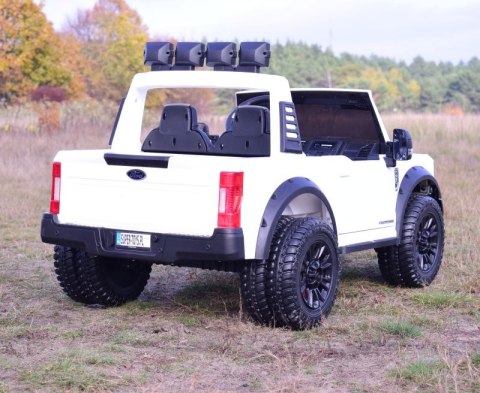 AUTO NA AKUMULATOR ORYGINALNY FORD SUPER DUTY 4X4, WALIZKA, KLIMA, PRZESUWANE SIEDZENIE/SX2088 AUTO NA AKUMULATOR ORYGINALNY FORD SUPER DUTY 4X4, WALIZKA, KLIMA, PRZESUWANE SIEDZENIE/SX2088