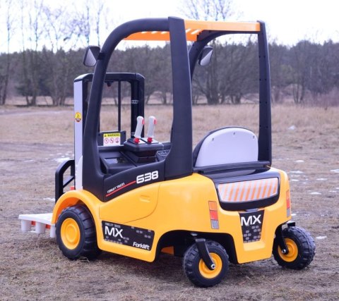 WIELKI WÓZEK WIDŁOWY Z OBROTOWYMI KÓŁKAMI/XMX638 WIELKI WÓZEK WIDŁOWY Z OBROTOWYMI KÓŁKAMI/XMX638