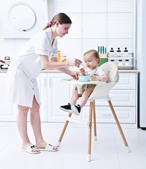 Krzesełko fotelik do karmienia 2w1 beżowe ECOTOYS Krzesełko fotelik do karmienia 2w1 beżowe ECOTOYS