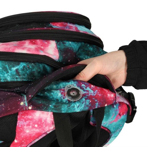 Plecak szkolny młodzieżowy czterokomorowy St. Right 23L Nebula Plecak szkolny młodzieżowy czterokomorowy St. Right 23L Nebula