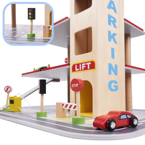 Parking drewniany garaż LULILO BENINO piętrowy Parking drewniany garaż LULILO BENINO piętrowy