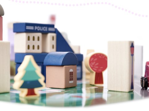 Klocki drewniane edukacyjne miasto puzzle 135el. Klocki drewniane edukacyjne miasto puzzle 135el.