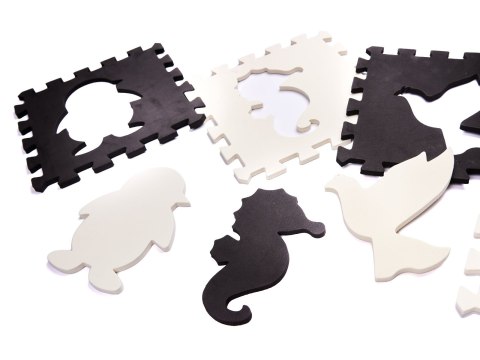 Mata edukacyjna piankowa puzzle 114 x 114 x 1 cm czarna 25 elementów Mata edukacyjna piankowa puzzle 114 x 114 x 1 cm czarna 25 elementów