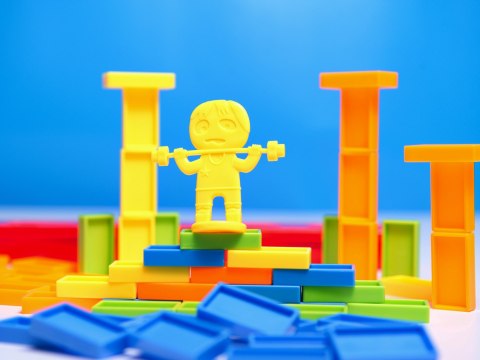 Pociąg Lokomotywa Kolejka Układająca Domino Zabawka na Prezent dla Dzieci Pociąg Lokomotywa Kolejka Układająca Domino Zabawka na Prezent dla Dzieci