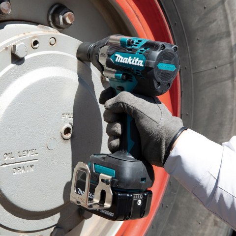 KLUCZ UDAROWY AKUMULATOROWY 1/2'' 700NM 18V LTX 2*5.0AH KLUCZ UDAROWY AKUMULATOROWY 1/2'' 700NM 18V LTX 2*5.0AH