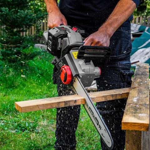 PILARKA ŁAŃCUCHOWA SPALINOWA 1.8KW 45CM PILARKA ŁAŃCUCHOWA SPALINOWA 1.8KW 45CM