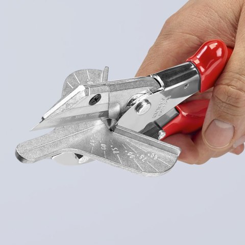 OBCINAK UCIOSOWY DO PROFILI Z TWORZYWA SZTUCZNEGO 215MM OBCINAK UCIOSOWY DO PROFILI Z TWORZYWA SZTUCZNEGO 215MM