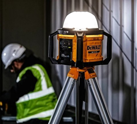 LAMPA LED TOOL CONNECT XR 18V 0*AH LAMPA LED TOOL CONNECT XR 18V 0*AH