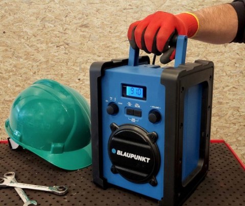 RADIO PRZENOŚNE FM PLL/BT/AUX JOBSITE PP30BT RADIO PRZENOŚNE FM PLL/BT/AUX JOBSITE PP30BT