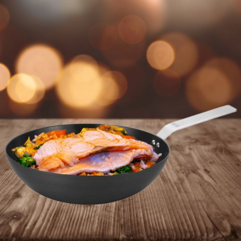 Wok patelnia CADAC 30cm z powłoką nieprzywierającą Wok patelnia CADAC 30cm z powłoką nieprzywierającą