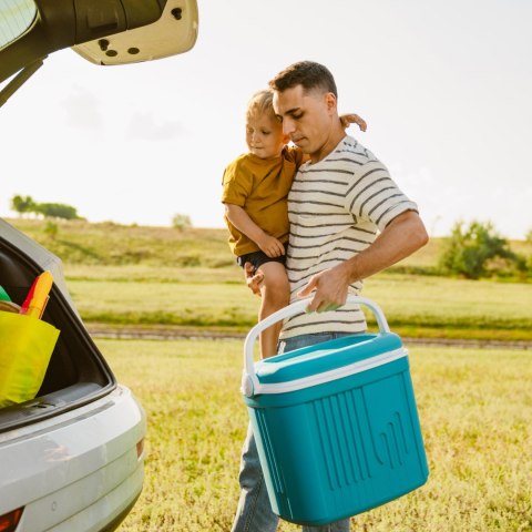 Lodówka turystyczna 20L KAMAI ICEBERG na wkłady mrożące, turkusowa z białą rączką Lodówka turystyczna 20L KAMAI ICEBERG na wkłady mrożące, turkusowa z białą rączką