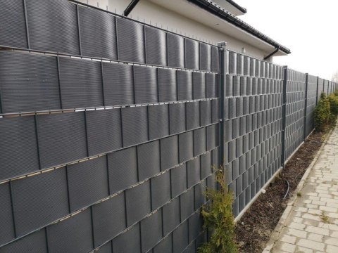 Taśma ogrodzeniowa PASKI 24 x 2,55mb CLASSIC 19cm PROTECTO™ GRAFIT + 48 klipsów GRATIS Taśma ogrodzeniowa PASKI 24 x 2,55mb CLASSIC 19cm PROTECTO™ GRAFIT + 48 klipsów GRATIS
