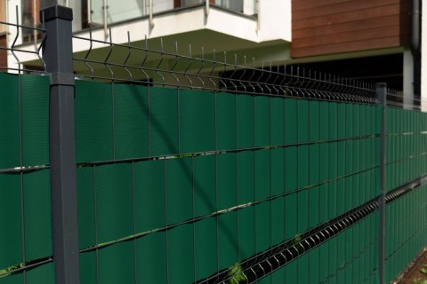 Taśma ogrodzeniowa PASKI 6 x 2,55mb ORANGE 19cm PROTECTO™ ZIELONA + 12 klipsów GRATIS Taśma ogrodzeniowa PASKI 6 x 2,55mb ORANGE 19cm PROTECTO™ ZIELONA + 12 klipsów GRATIS