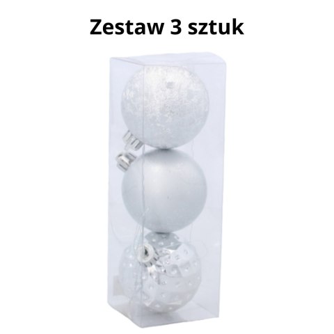 ZESTAW 3 EKSKLUZYWNYCH BOMBEK CHOINKOWYCH O RÓŻNYM WYGLĄDZIE. KOLOR: SREBRNY ZESTAW 3 EKSKLUZYWNYCH BOMBEK CHOINKOWYCH O RÓŻNYM WYGLĄDZIE. KOLOR: SREBRNY