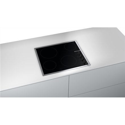 Bosch | PKE645CA2E | Płyta | Vitroceramic | Liczba palników/stref gotowania 4 | Pokrętła | Czarny